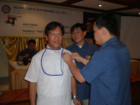 Newly Inducted Rotarian Jojo Ancheta.JPG